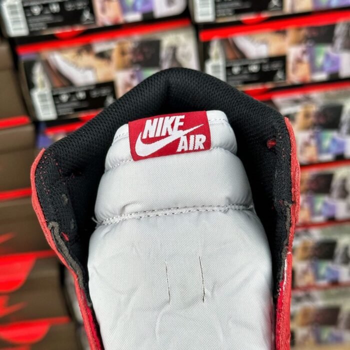 Air Jordan 1 High OG 'Chicago' Replica - Image 9