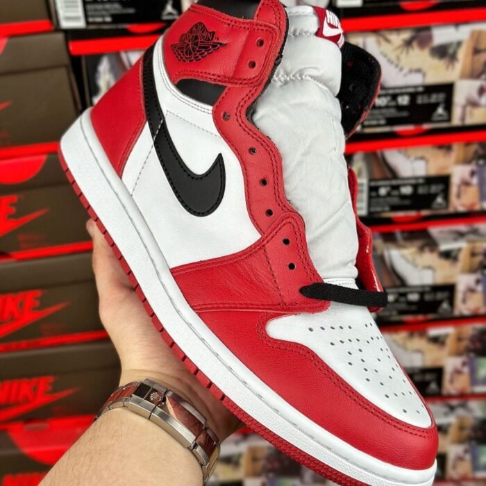 Air Jordan 1 High OG 'Chicago' Replica - Image 2