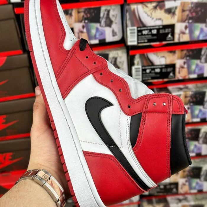Air Jordan 1 High OG 'Chicago' Replica - Image 3