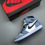 Air Jordan 1 High OG "University Blue" - Image 5