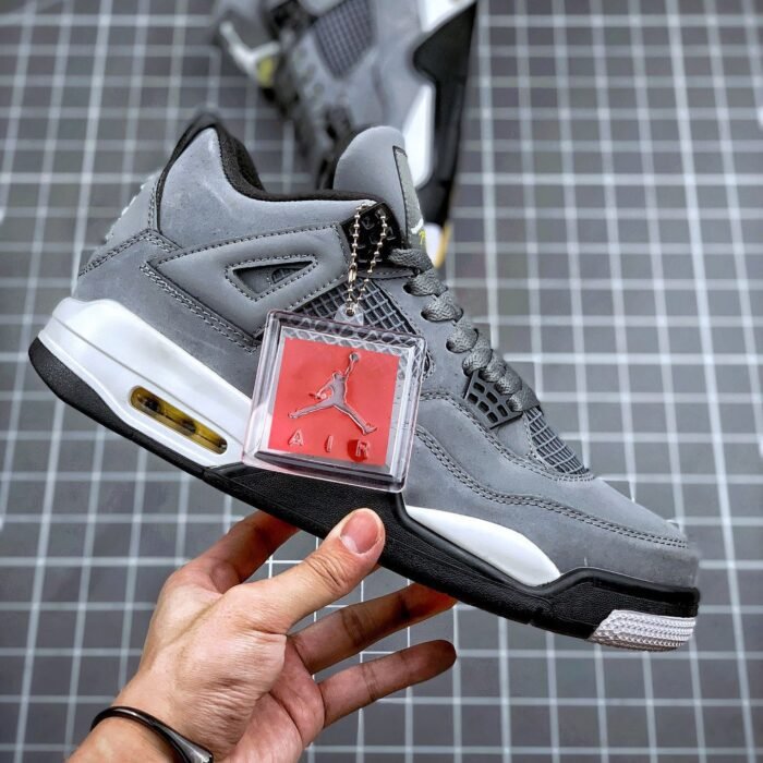 Air Jordan 4 Retro 'Cool Grey' 2019 - Image 3