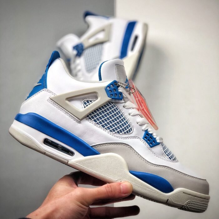 Air Jordan 4 Retro 'Military Blue' 2012 - Image 3