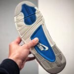 Air Jordan 4 Retro 'Military Blue' 2012 - Image 4