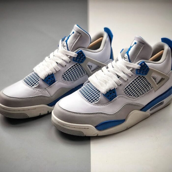 Air Jordan 4 Retro 'Military Blue' 2012 - Image 8