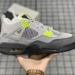 Air Jordan 4 Retro SE 'Neon 95' - Image 3