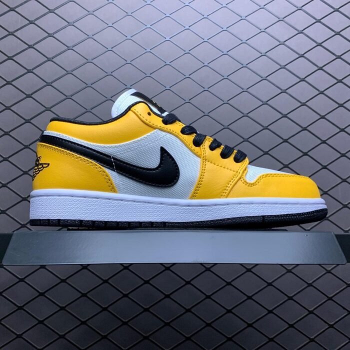 Wmns Air Jordan 1 Low 'Laser Orange' - Image 3