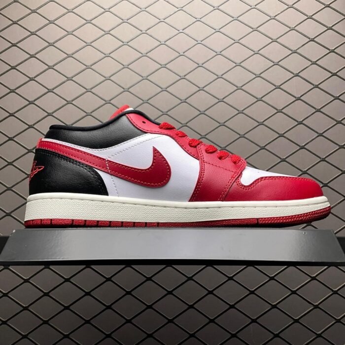 Wmns Air Jordan 1 Low 'White Gym Red' - Image 3