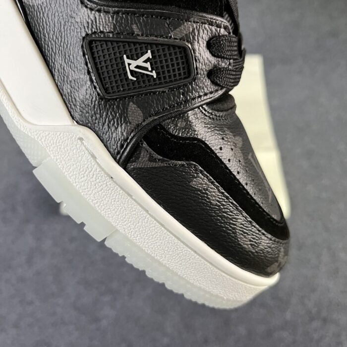 LV Trainer 'Black Monogram' - Image 8