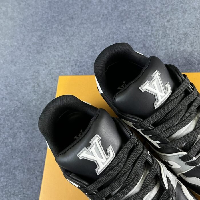 LV Trainer #54 'Black' - Image 3