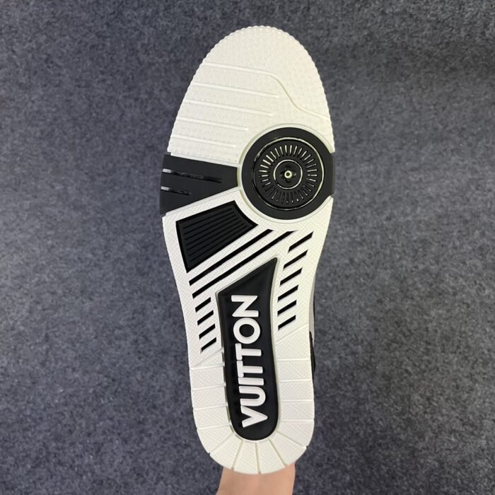 LV Trainer #54 'Black' - Image 6