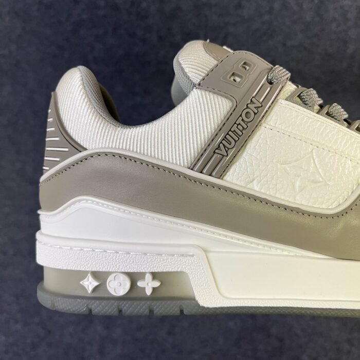 LV Trainer 'Grey White' - Image 7
