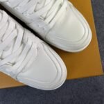 LV Trainer 'White' - Image 4