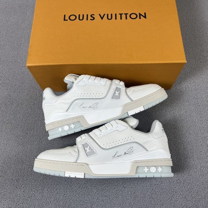 LV Trainer #54 'White' - Image 10
