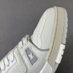 LV Trainer #54 'White' - Image 8