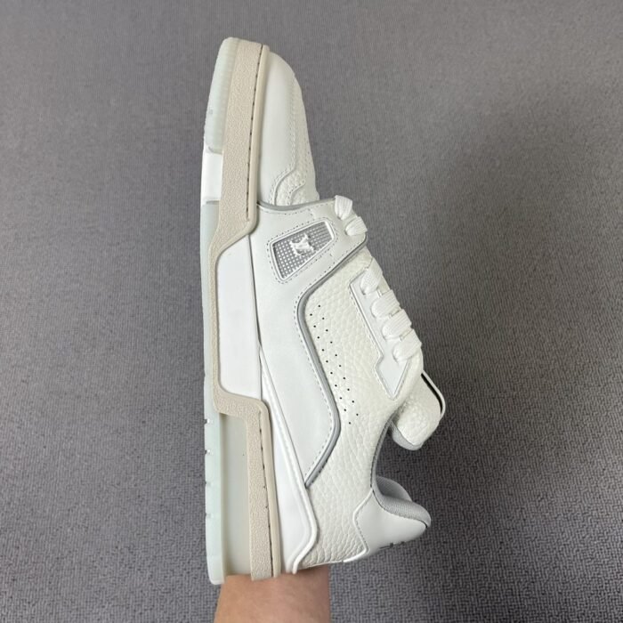 LV Trainer #54 'White' - Image 5