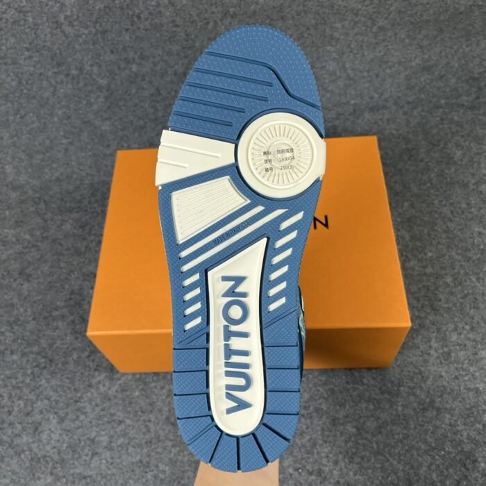 LV Trainer 'Blue' - Image 6