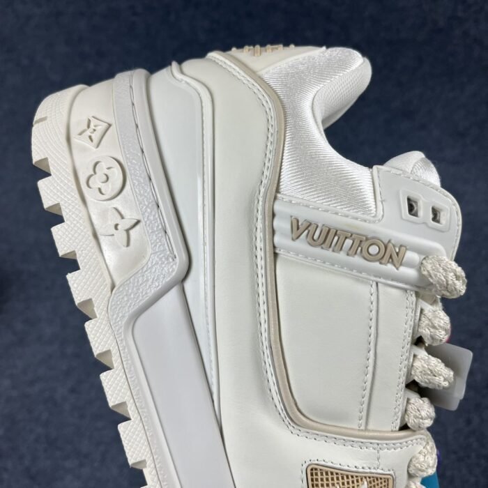 LV Trainer Maxi 'White' - Image 7