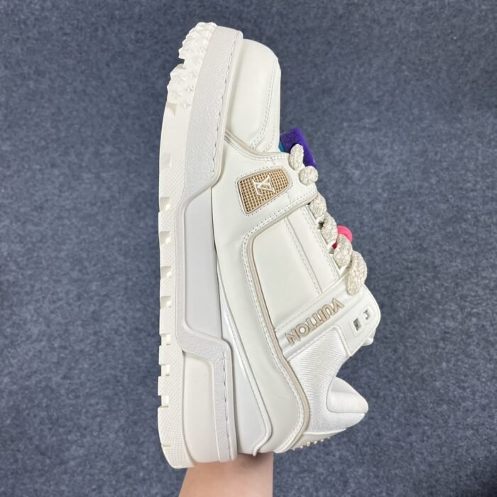 LV Trainer Maxi 'White' - Image 5