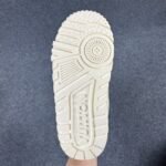 LV Trainer Maxi 'White' - Image 6