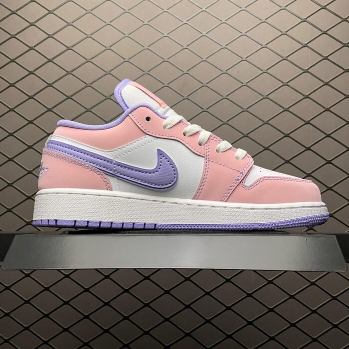 Air Jordan 1 Low SE 'Arctic Punch' - Image 3