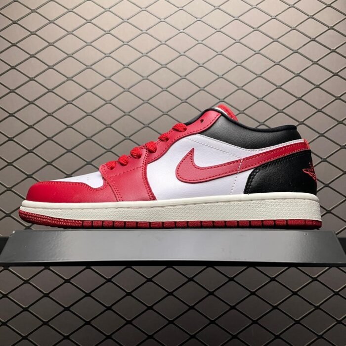 Wmns Air Jordan 1 Low 'White Gym Red' - Image 2