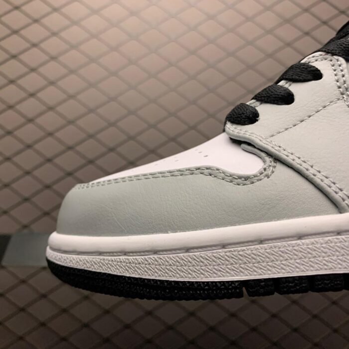 Air Jordan 1 Low 'Light Smoke Grey' - Image 7