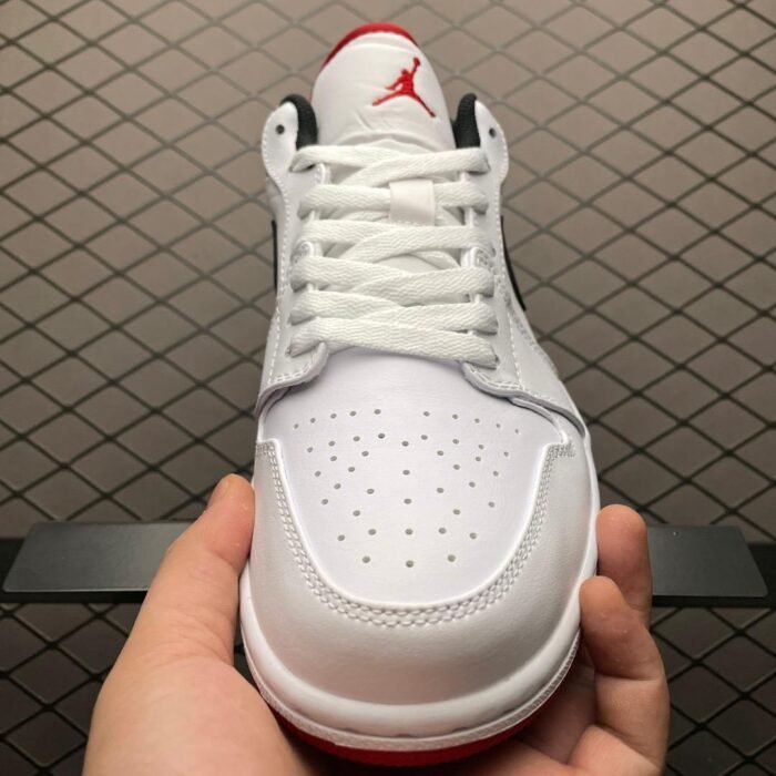 Air Jordan 1 Low 'White University Red' - Image 4