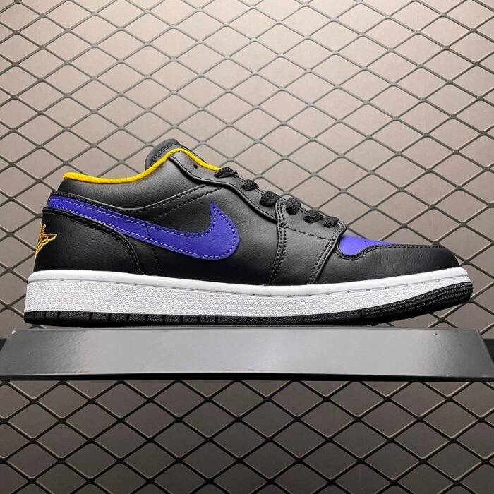 Air Jordan 1 Low 'Dark Concord' - Image 3