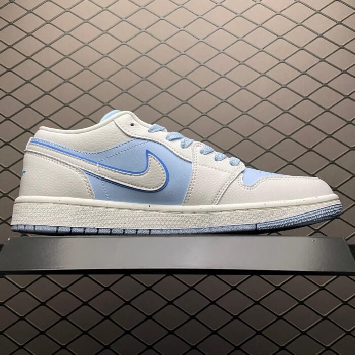 Wmns Air Jordan 1 Low SE 'Reverse Ice Blue' - Image 3