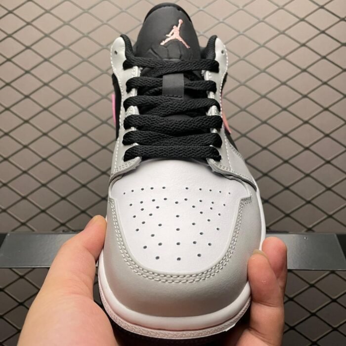 Air Jordan 1 Low 'Black Grey Pink' - Image 4
