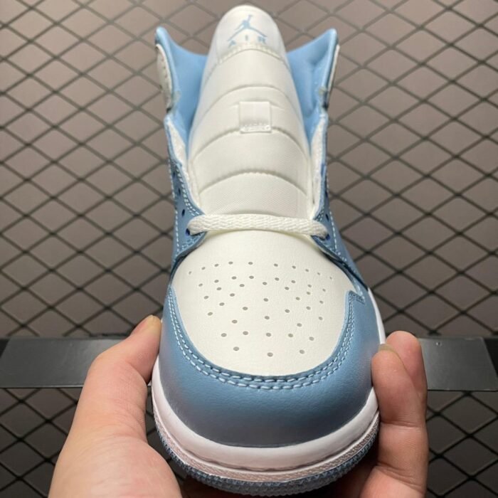 Wmns Air Jordan 1 Mid 'University Blue' - Image 6