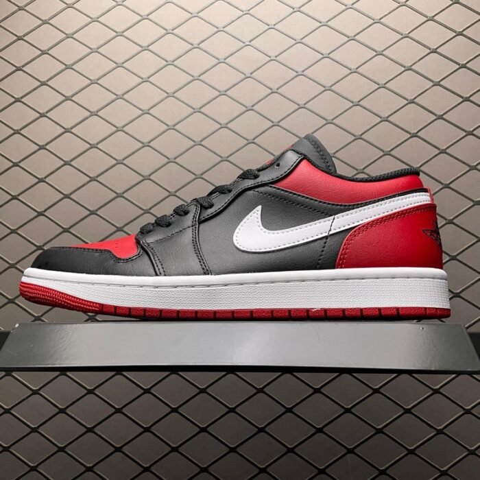 Air Jordan 1 Low 'Alternate Bred Toe' - Image 2