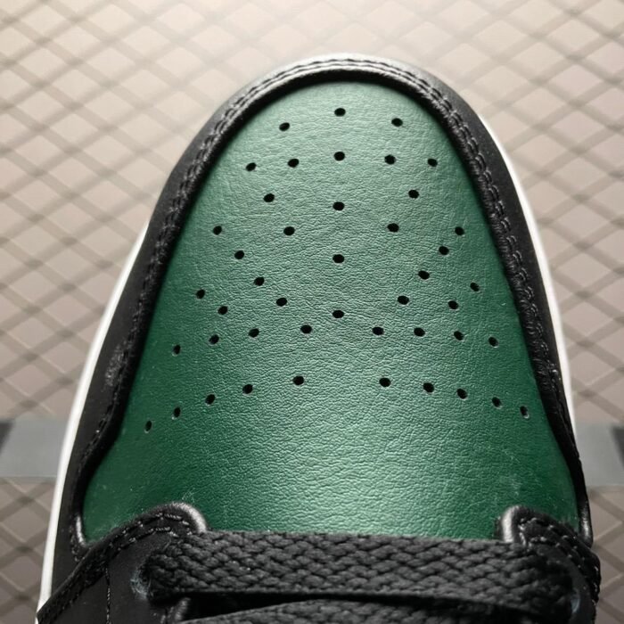 Air Jordan 1 Low 'Green Toe' - Image 9