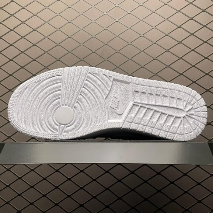 Air Jordan 1 Low 'Triple White' - Image 5
