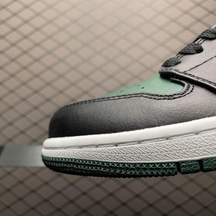 Air Jordan 1 Low 'Green Toe' - Image 7
