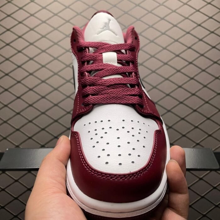 Air Jordan 1 Low 'White Bordeaux' - Image 4