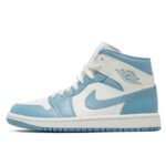 Wmns Air Jordan 1 Mid 'University Blue'
