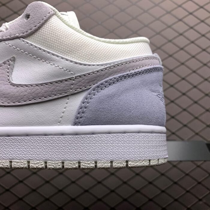 Air Jordan 1 Low 'Paris' - Image 8