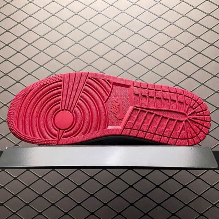 Air Jordan 1 Low 'Cardinal Red' - Image 5