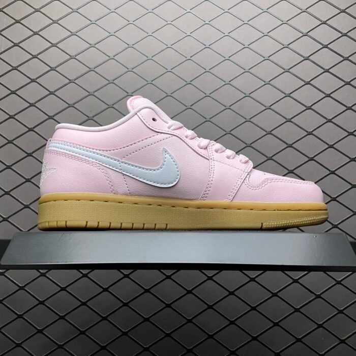 Wmns Air Jordan 1 Low 'Arctic Pink Gum' - Image 3
