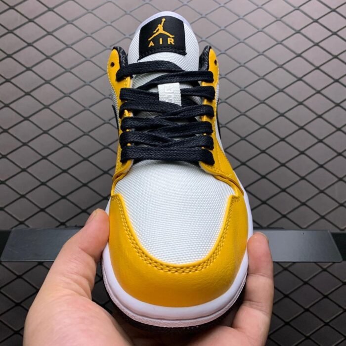 Wmns Air Jordan 1 Low 'Laser Orange' - Image 4