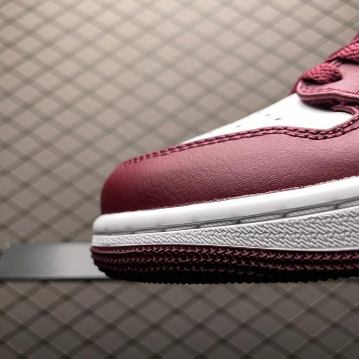 Air Jordan 1 Low 'White Bordeaux' - Image 7