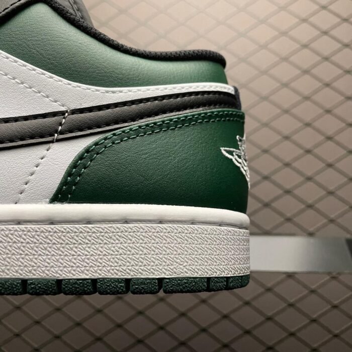 Air Jordan 1 Low 'Green Toe' - Image 8