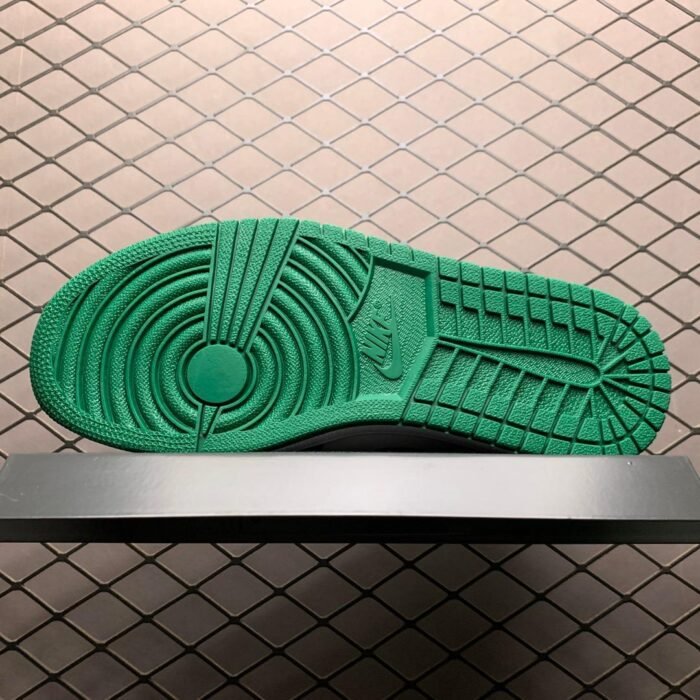 Air Jordan 1 Low 'Pine Green' - Image 5