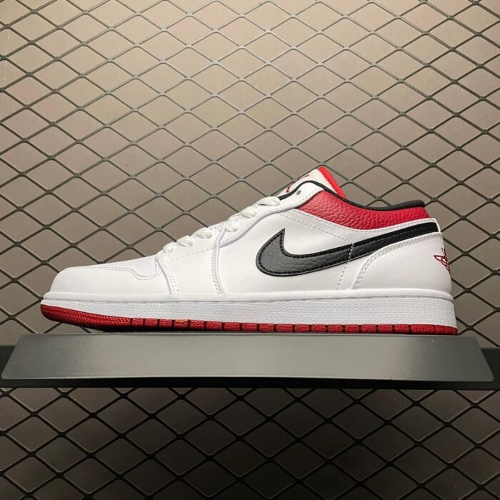 Air Jordan 1 Low 'White University Red' - Image 2