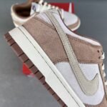 Nike Dunk Low 'Medium Curry' - Image 3