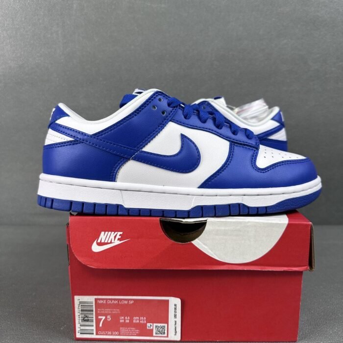 Nike Dunk Low 'Varsity Royal' - Image 2