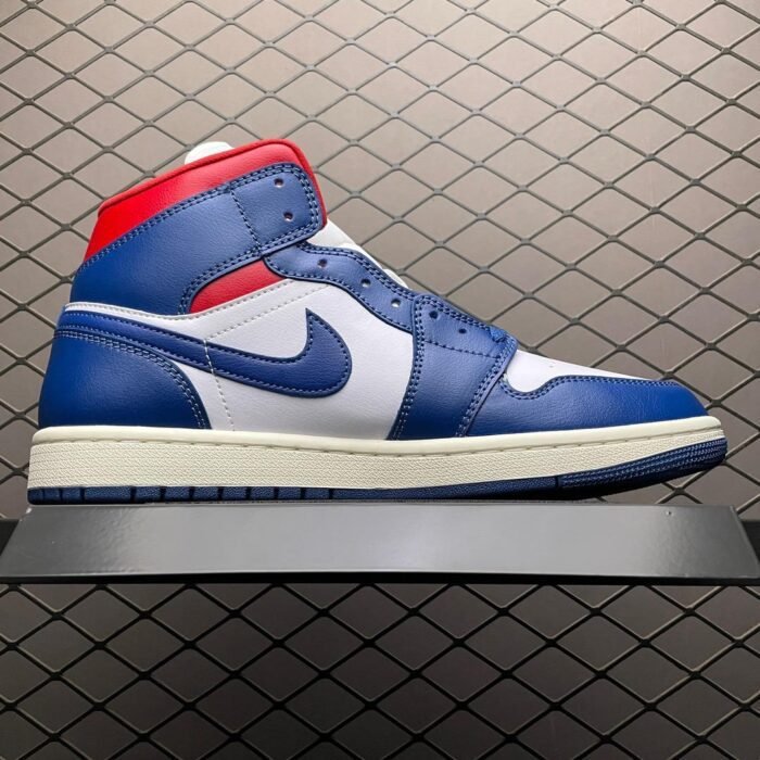 Wmns Air Jordan 1 Mid 'French Blue' - Image 3