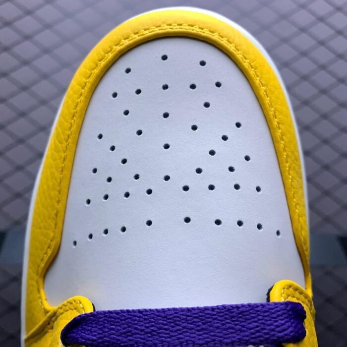 Air Jordan 1 Mid SE 'Lakers' - Image 9
