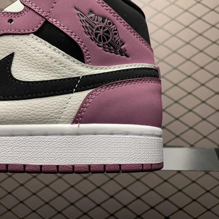Wmns Air Jordan 1 Mid SE 'Light Mulberry' - Image 5